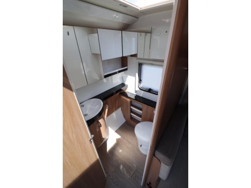 Hobby De Luxe 460 SFF Awning/ Mover/ Airco FULL photo: 15