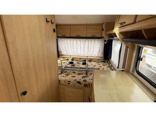 TEC Tour 450 Standard Sitz Bett Toilette Foto: 2