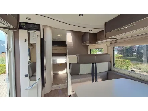 Chausson Titanium 718 XLB Queensbed / Solarpanel / Foto: 5
