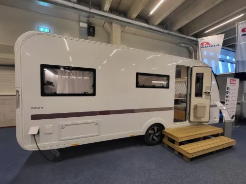 Adria Adora 532 UL gratis mover  foto: 1