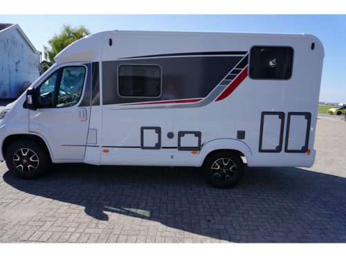 B&uuml;rstner Nexxo Van 590 G Citroen photo: 6