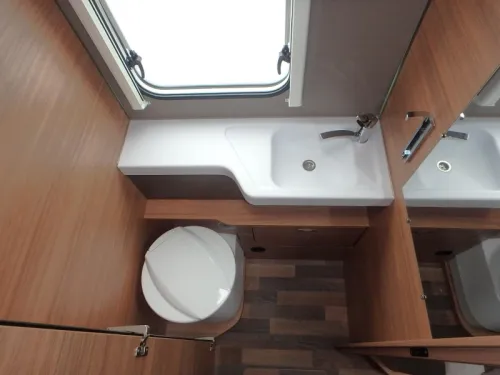 Weinsberg CaraSuite 700 ME Foto: 21