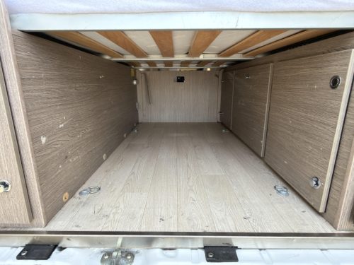 Chausson Twist 594 V 4-person photo: 20