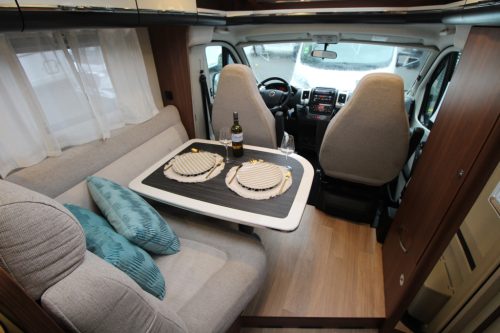 Lmc Cruiser T 731 Premium  photo: 5