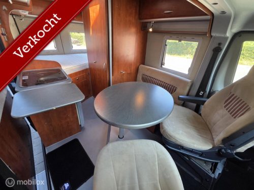La Strada AVANTI M 5.40 Van conversion ☆Solar panel, 120HP☆ photo: 10