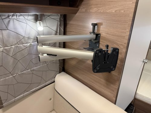 Knaus Sport 400 QD Fixed bed Mover Awning(TOP)  photo: 18