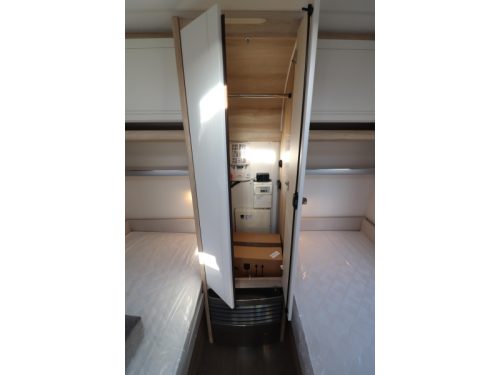 Hobby De Luxe 460 LU MODEL 2027 - 761  photo: 10