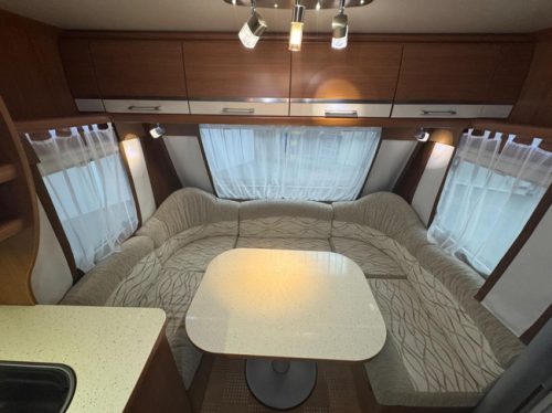 Caravelair Venicia 480 photo: 5