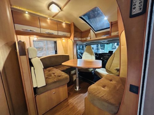 Hobby T 650 ESC Limited Edition Single beds, only 79,000 Km photo: 11