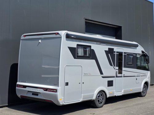 Adria Sonic Supreme 700 DL photo: 2