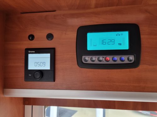 Laika Caravans s.p.a. KREOS 4009 | Distributie nieuw | Zonnepaneel | Zeer nette staat! foto: 23