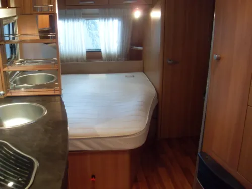 Eriba Sporting Jive 465 mit Rangierhilfe Foto: 2