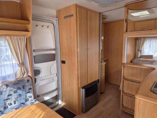 Chateau Calista 450 - Mover - Awning - photo: 5