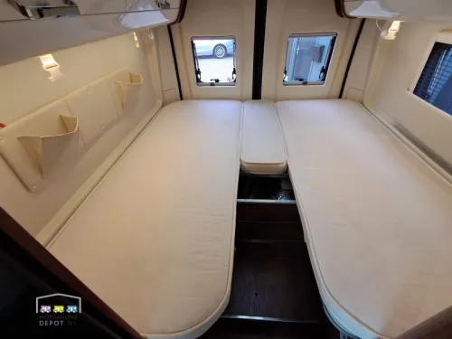 Karmann Davis 620 Automatic / single beds  photo: 11