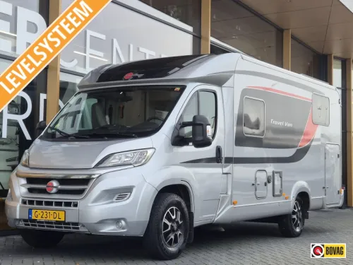 B&uuml;rstner Travel Van 690 G L&auml;ngsbetten