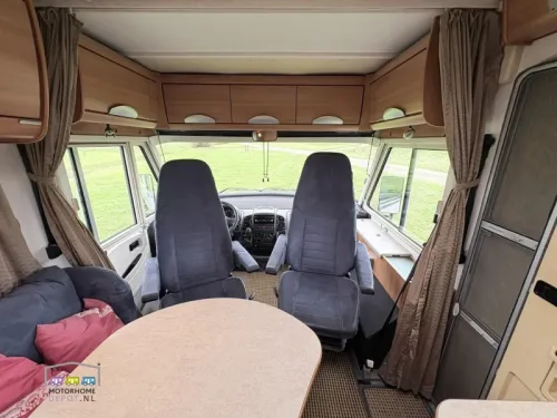 Hymer B614  foto: 9