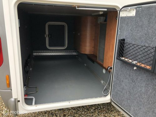 Carthago Chic C-Line I 5.0 QB 180-HP Integrated Queen Bed, Pull-down Bed, XXL Garage, Extras New Model 2016 photo: 13