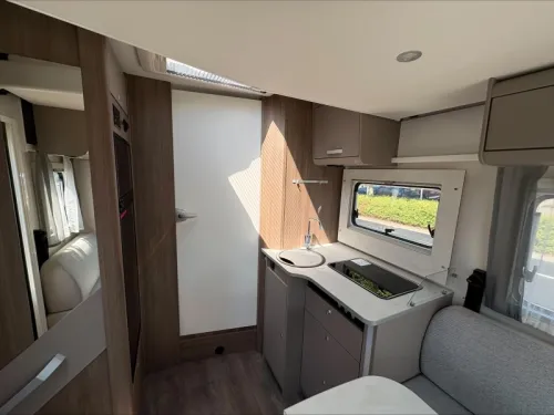 Carado T 459 PRO+ French bed + Levelling system  photo: 9