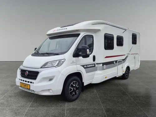 Adria Coral S Queensbed / Topzustand! Foto: 3