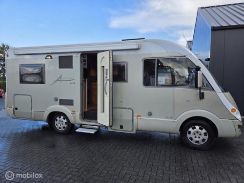 B&uuml;rstner I684 Aviano Camping-car Int&eacute;gral ☆131CV,Lit de pavillon,Solaire☆ photo : 1