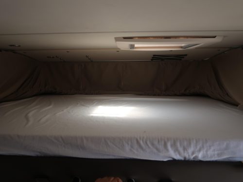 Knaus L!ve I 650 MEG AUTOMATIC 160 HP AIR CONDITIONING photo: 16