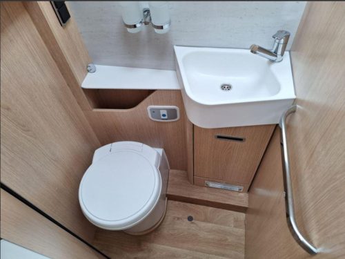 Hymer BMC-I 680 FULL OPTIONS+WINTERPAKKET foto: 14
