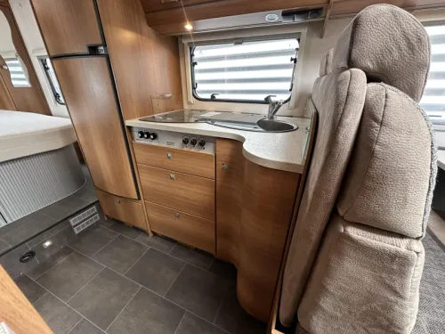 Dethleffs Magic Edition T Queensbed 140HP Inverter photo: 8