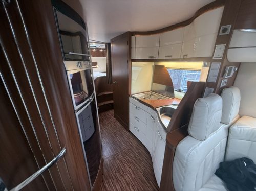 Hymer S 790 150 hp very luxurious version French bed + pull-down bed xxl fridge oven awning leather air conditioning camera tv electric dish tv large garage photo: 23