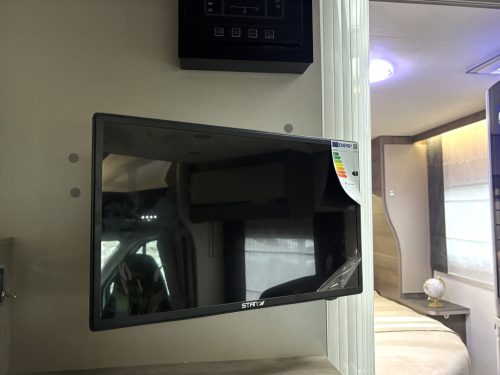 Challenger Graphite 288 AUTOMAAT 15.000KM! QUEENSBED HEFBED Foto: 9