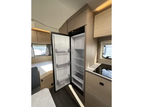 Weinsberg CaraLife 470 QDK BUNK BED-AIR CONDITIONING-LIGHTWEIGHT photo: 6