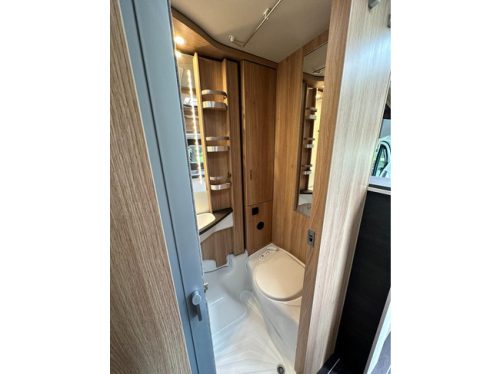 Knaus Sky Ti 650 MEG PLATINUM SELECTION FIAT 140 PK 2022 foto: 11