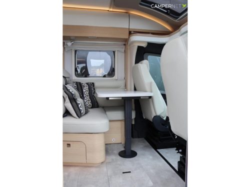 Hymer BMC-T 580 Blackline 170hp Automatic | Single Beds | Lithium | Maxxfan | SLC Chassis | Seat Heating | Awning | Leather Upholstery photo: 6