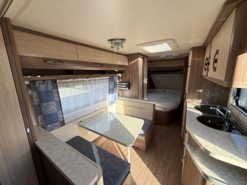 Hobby De Luxe 540 KMFE Vol uitgerust!!  foto: 14