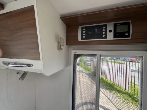 Pilote Essentiel P 700 single beds & cruise  photo: 12
