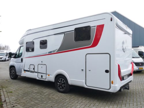B&uuml;rstner Lyseo Privilege TD 732 Queensbed / Face to Face photo: 22