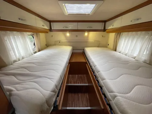 Karmann Ontario 725 TI Single Beds Airco 2010 photo: 15