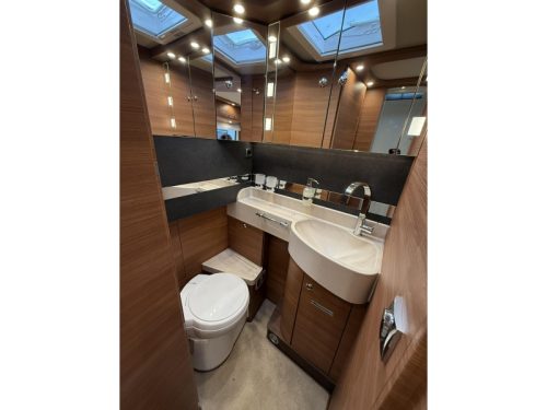 Carthago Chic C-Line T 4.9 LE - LLENO DE ACCESORIOS foto: 22