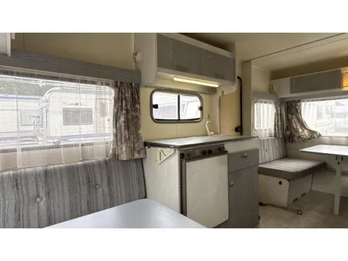 Home-Car Confort 42 2x Sitzgruppe Toilettenraum Foto: 6