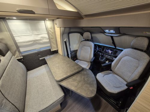 Knaus VAN TI PLUS 650 MEG 4X4 PLATINUM SELECTION AUTOMATIC 180 HP ONLY 20,217 KM !! AIR SUSPENSION SOLAR TV + LTE SINGLE BEDS 1ST OWNER photo: 15