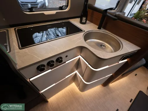 Hymer BMC-I 600 Integrierter Camper Foto: 9