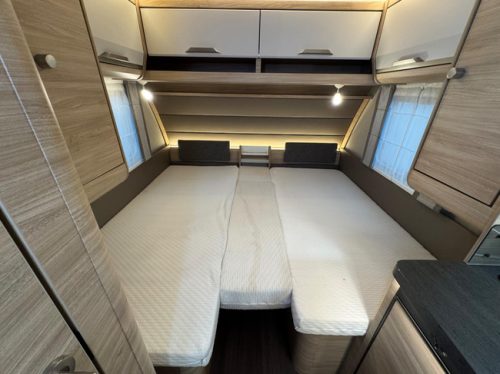 Knaus S&uuml;dwind 460 EU foto: 5