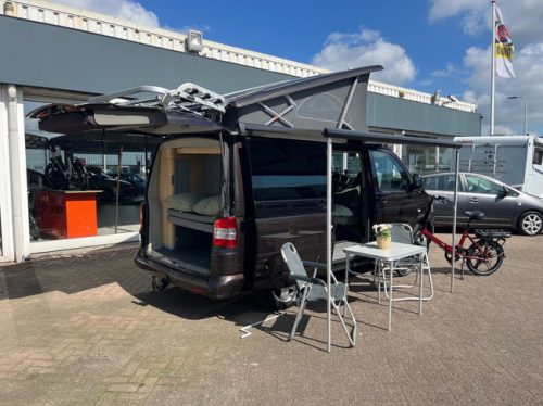 Volkswagen California T5 2.5tdi 4 Motion Pop-top roof Cruise Control Climate Control Bearlock CarPlay photo: 5