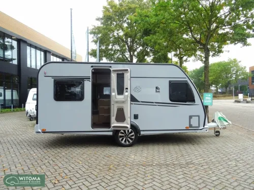 Knaus Sudwind Black Selection 450 FU Witoma 50 year offer photo: 16
