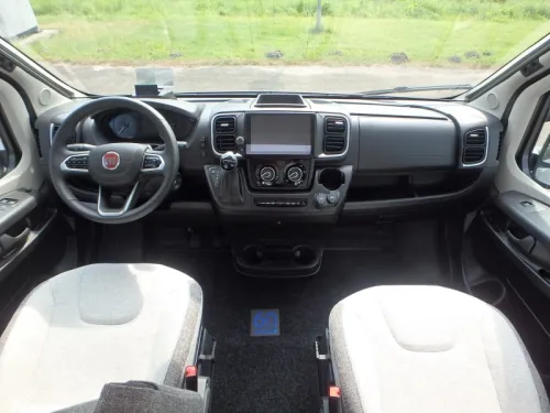 Knaus BoxLife Pro 600 MQ 14250km on the odometer photo: 22