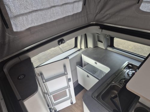 Ford Nugget Tourneo Custom 2025 photo: 11