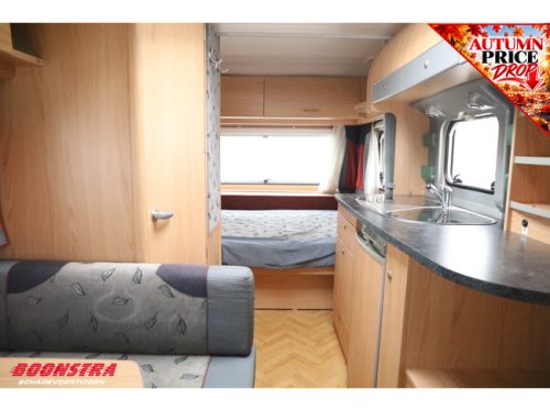 B&uuml;rstner Belcanto 440 TS Porte-v&eacute;los Lit transversal Cuisine centrale Lit transversal Si&egrave;ges en U photo : 10
