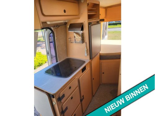 Volkswagen LT 28A TDI Factory Motorhome SOLAR PANELS TOILET SHOWER photo: 7