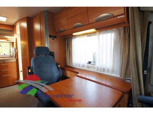 Hymer B 584 Solar panel/Roof air conditioning photo: 3