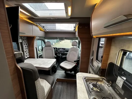Knaus Vansation 650 MEG Luchtvering, Audio nav foto: 9