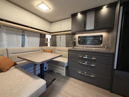 Hobby De Luxe 540 UL New | Action model 2026 photo: 6